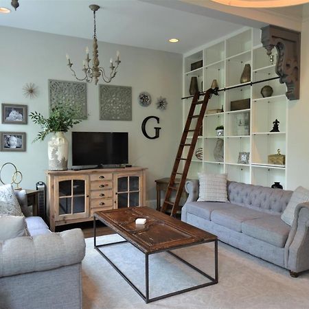 Penthouse Level, Stunning Wrigley Stay Chicago Exteriör bild